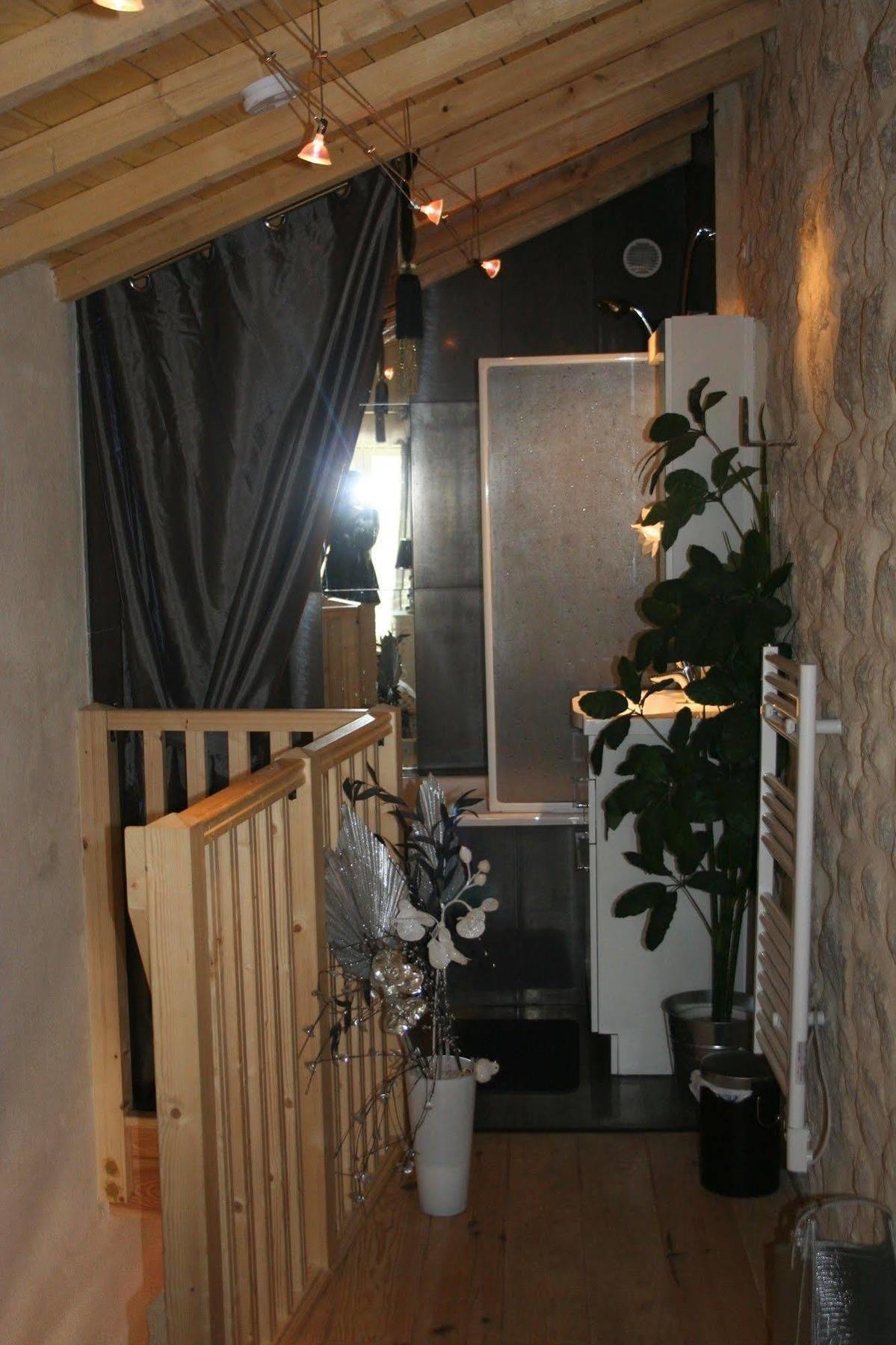 Domaine Du Moulin De Champie - Versailles - Gites & Suites Feucherolles Exterior photo